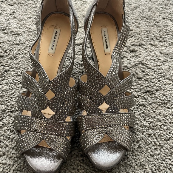 Alex Marie 7.5 heels never worn no tags - Picture 2 of 4